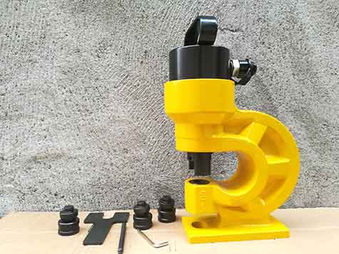 CH-60 hydraulic hole puncher